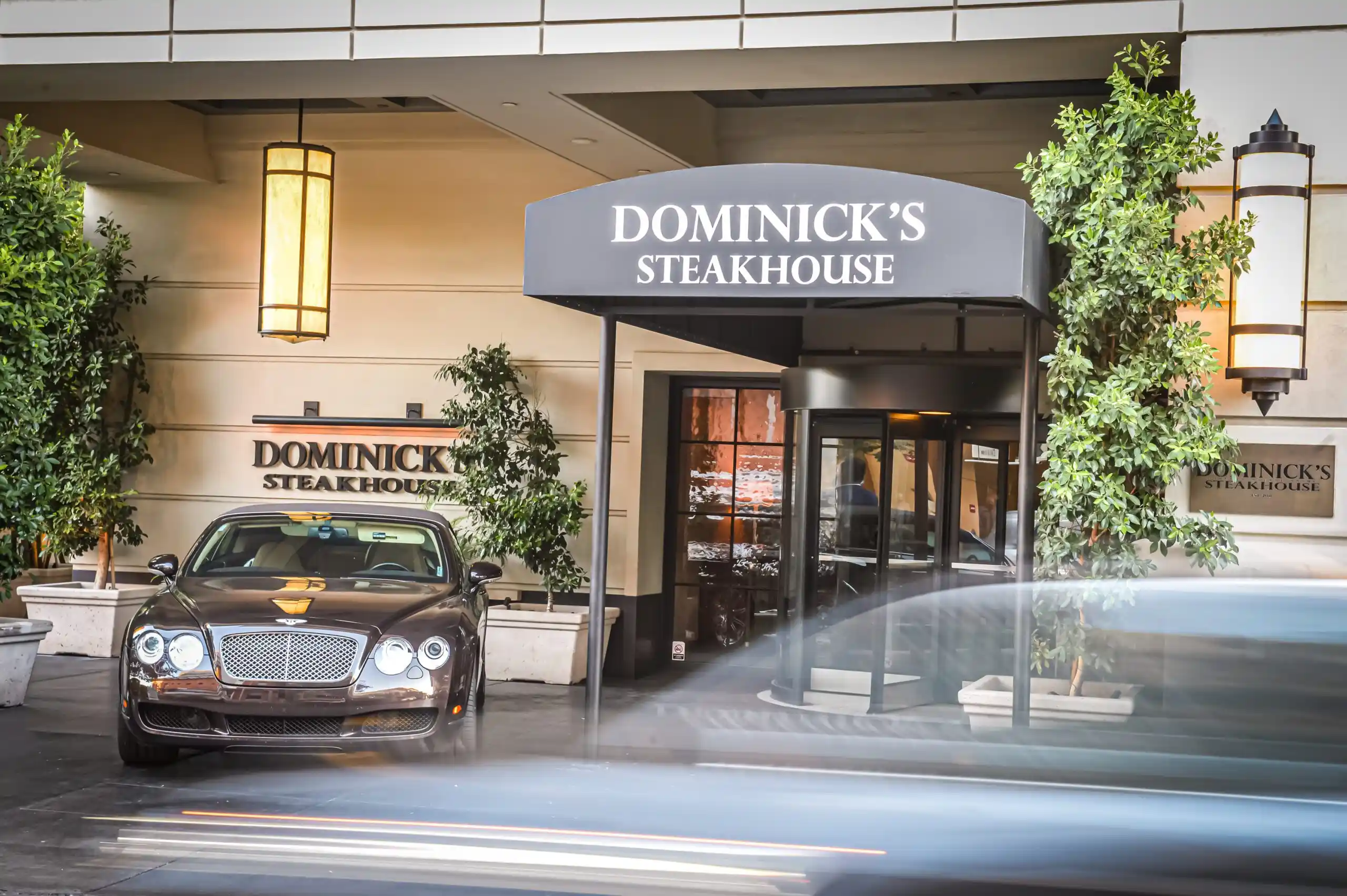 Dominick's Steakhouse